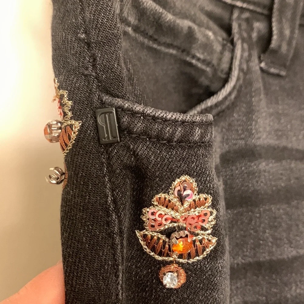 Anthropology Jeans Grey with embroidery and jewels Pilcro - Picture 14 of 15